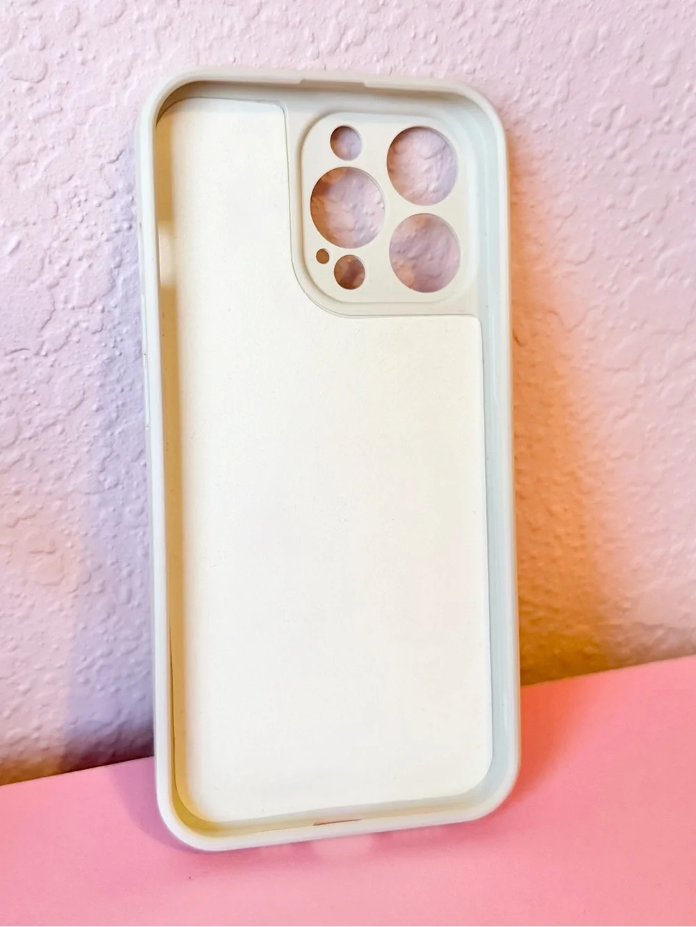 “What Would Dolly Do?” Dolly Parton Pink & Cream Cowgirl 🌸 iPhone 13pro Case